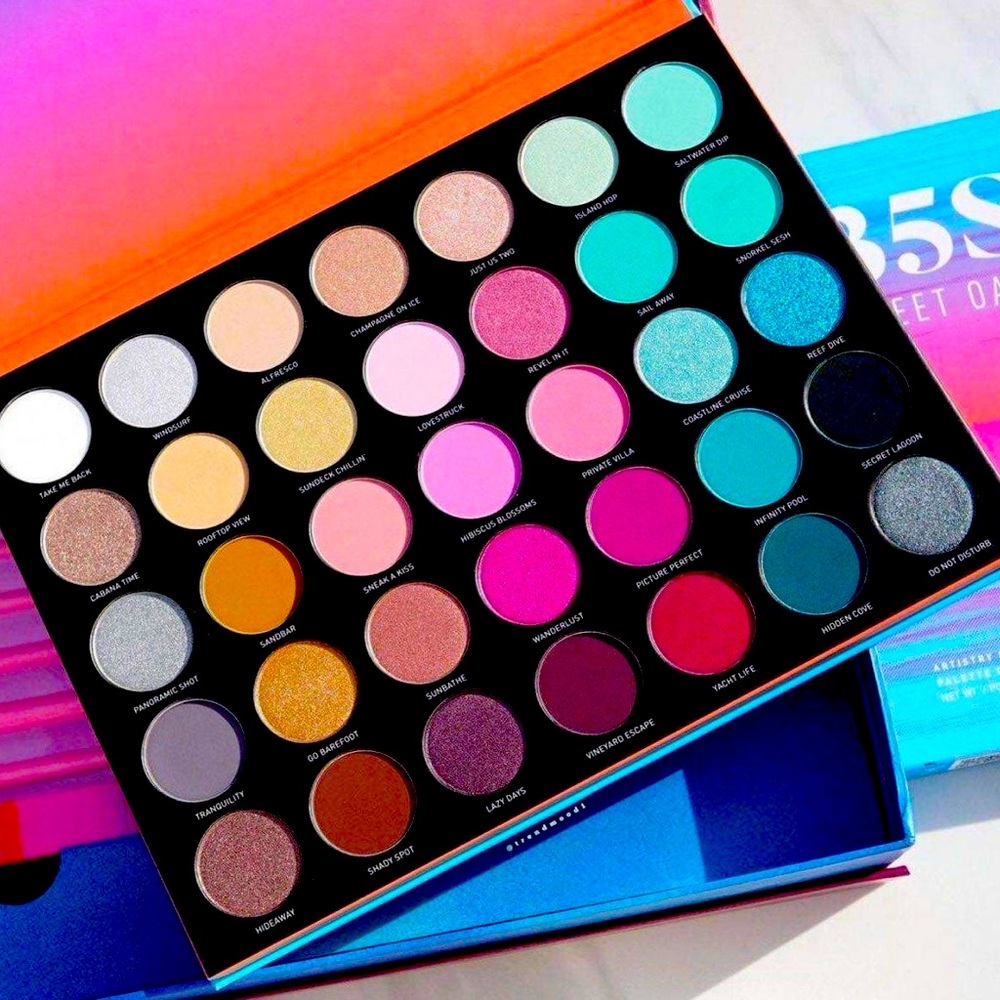 35S Sweet Oasis by Morphe